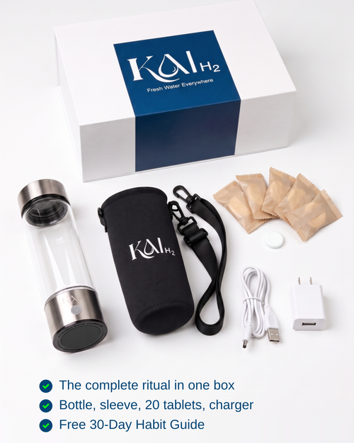 Kai-H2 complete bundle: gift box, hydrogen water bottle, sleeve with strap, 20 cleaning tablets and charging kit